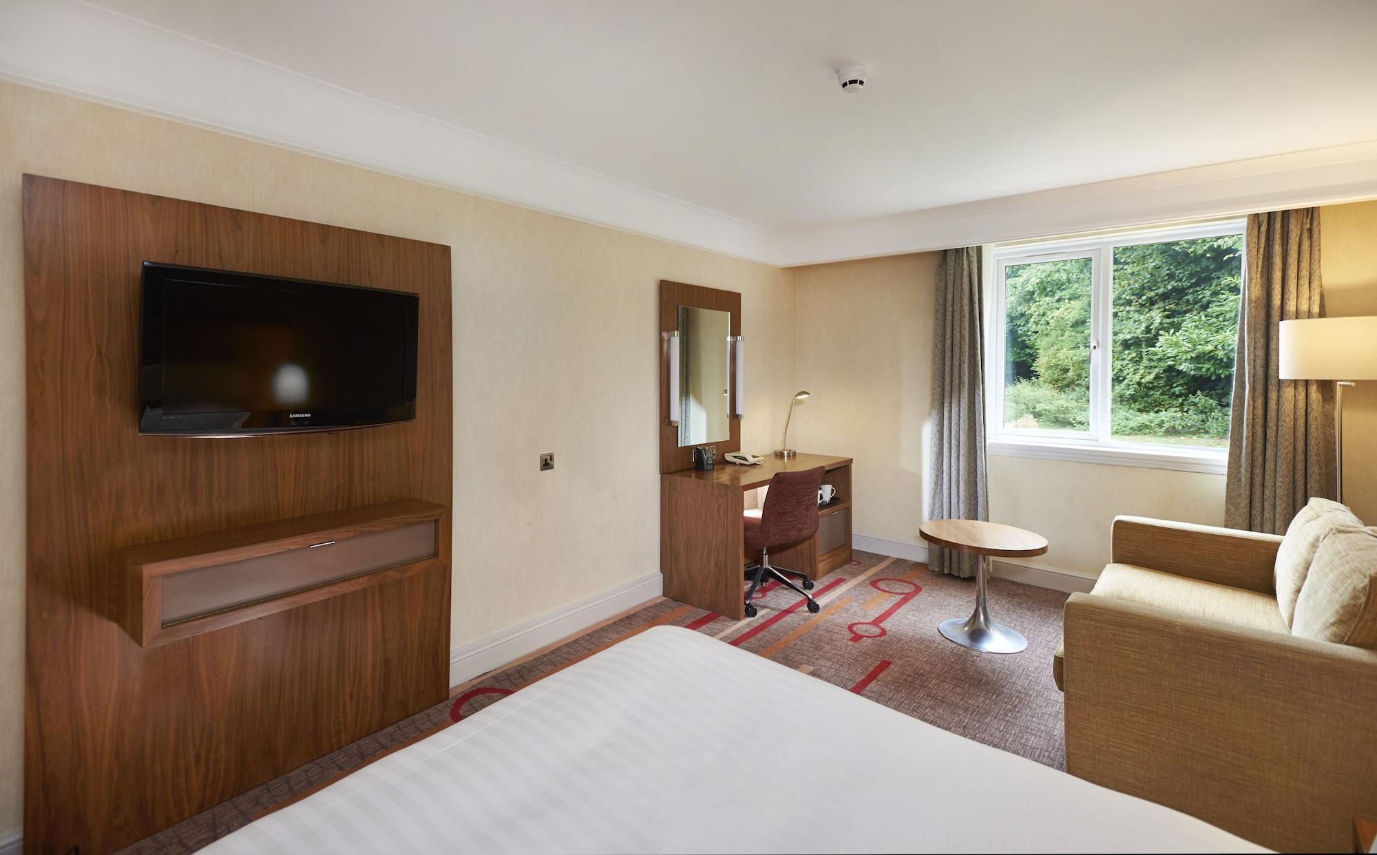 Orida Newbury Hotel 4*