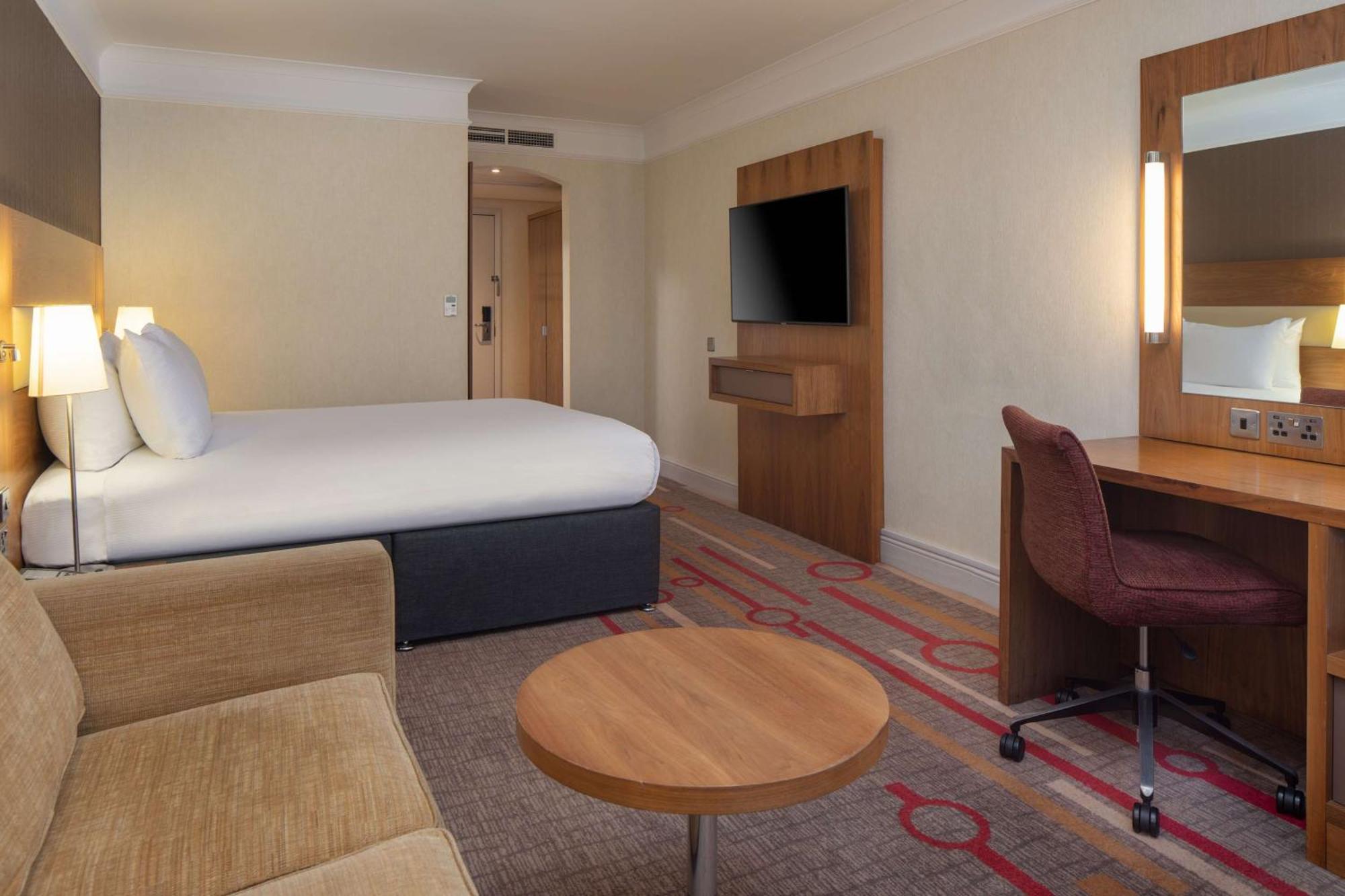 Orida Newbury Hotel
