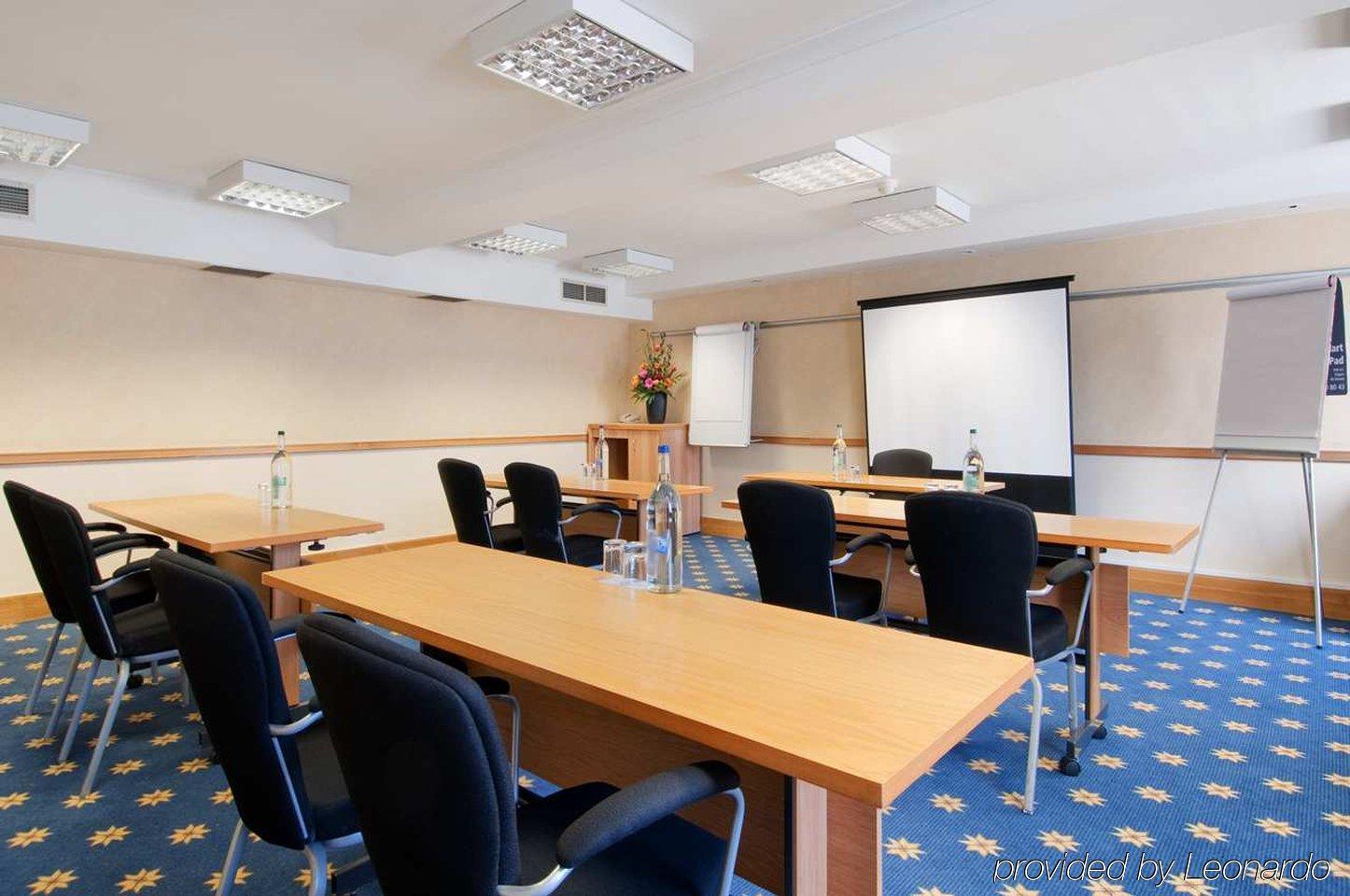 Hotel Orida Newbury 4*