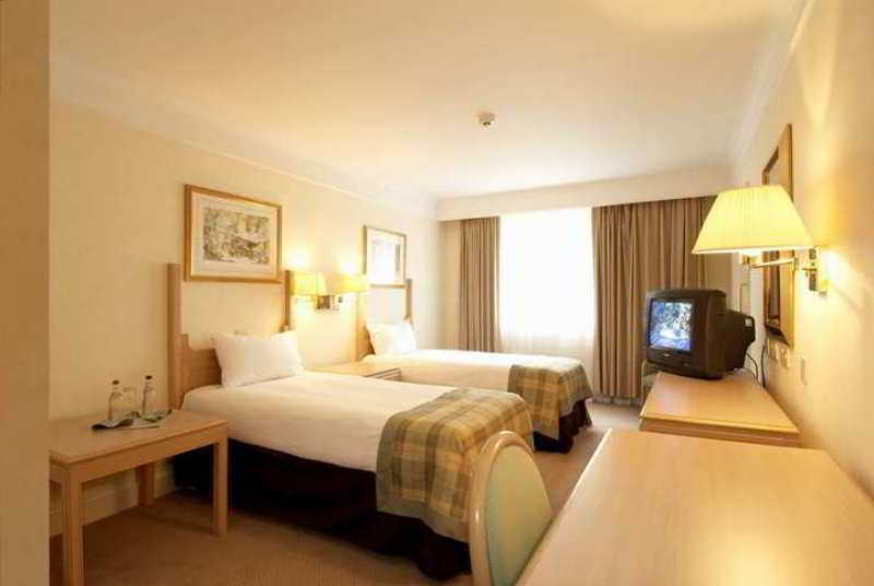 Orida Newbury 4*