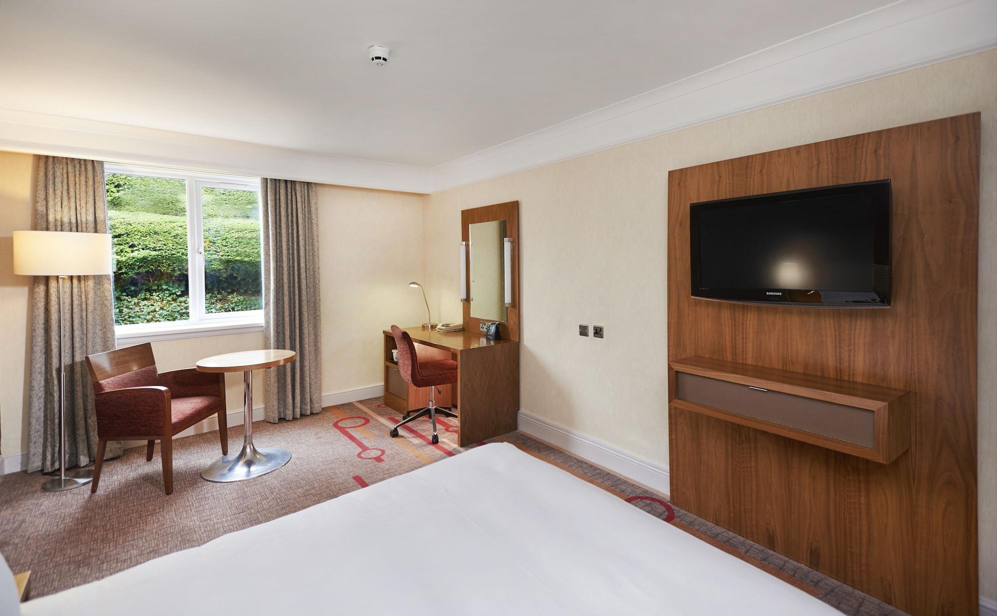 Orida Newbury Hotel 4*